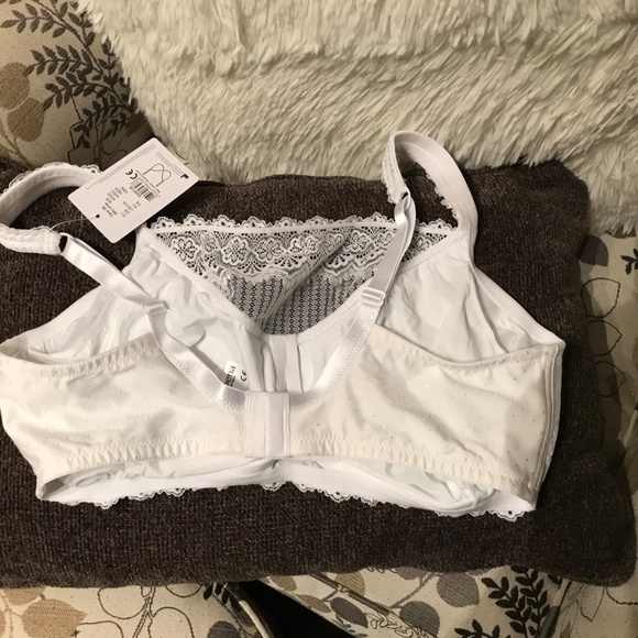 Amoena Dana 0862 White Sexy Camisole Bra NWT 40DD - Picture 4 of 5